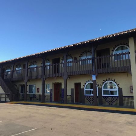 Hacienda Motel Escondido Dış mekan fotoğraf